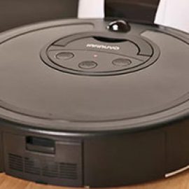 Hovo 510 model can clean carpets and hard floors.